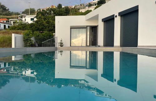 Sun Temple by Madeira Holiday Rentals - Photo 1