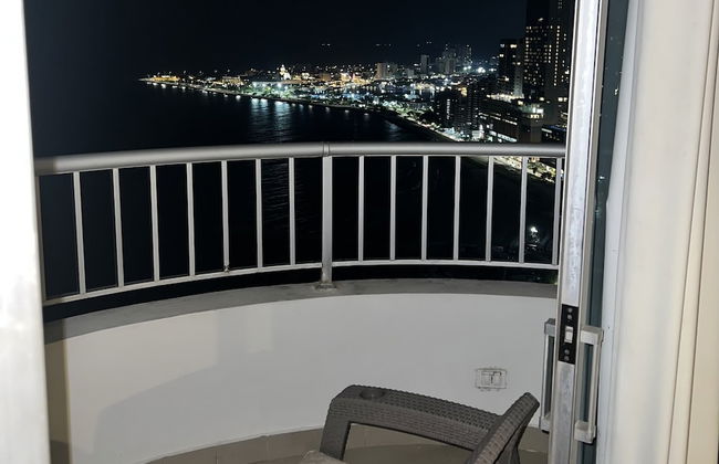 Palmetto Penthouse Deluxe Beautiful View and Sunset Floor 39 - Photo 68