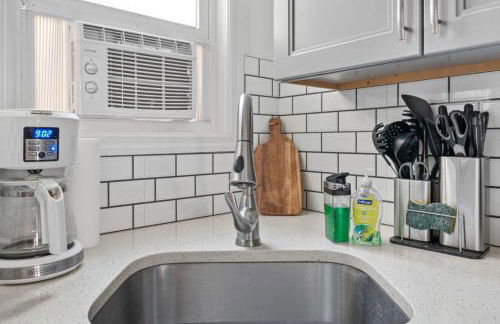 Modern Home 4BR 3BA - 20 Min to Timesquare - Foto 14