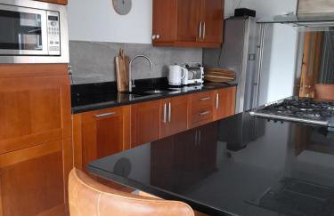 Comfortable family home with amazing Seaviews - Foto 35