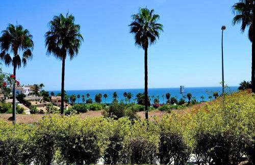 Marina XI Enjoy the Sun, Sea Views, Pools & BBQ Steps from the Beach in Mijas Costa & Fuengirola - Foto 37