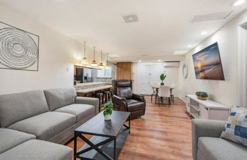 Newly Renovated Home Spacious Close 2 Hospital - Foto 1