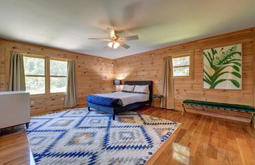 Berkshire Vacation Rentals: Great Barrington Cabin Sleeps 14 Walk To Town - Foto 11