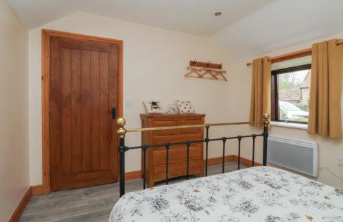 Honeybee Cottage - Photo 12