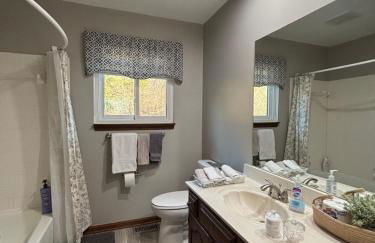 Bluegrass Resort - Nature rich escape, Between the Creation & ARK, Fully equipped kitchen, Pet friendly, Fire pit - Foto 18