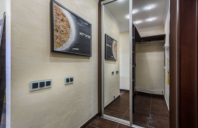 FortEstate Dmitriya Ulyanova City View - Photo 8