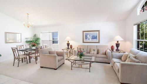 Private Pool Home at Seasons Community - Foto 3