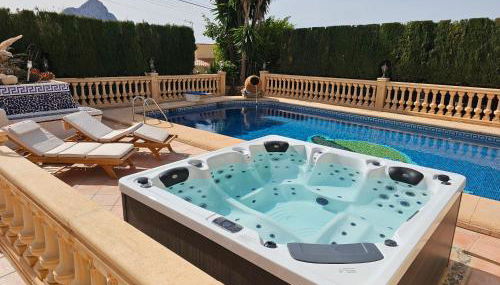 Luxury Villa - pool, hot tub, aircon, TVs, home cinema, office, Gbit Internet, sports equipment - Foto 4