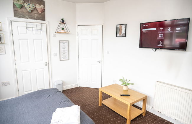 Bvapartments Deighton - Photo 1