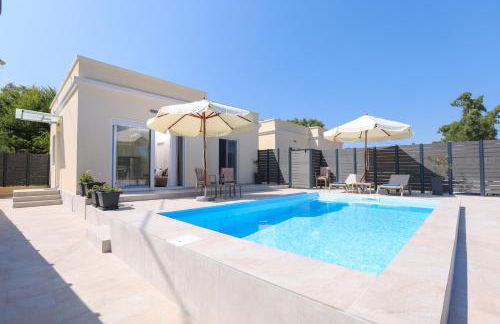 Poet Villa - Foto 32