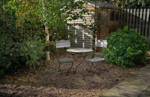 Ford End Cottage - Photo 25