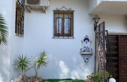 Villa Carmen - Chalet privado con piscina, jardín y barbacoa - Foto 32