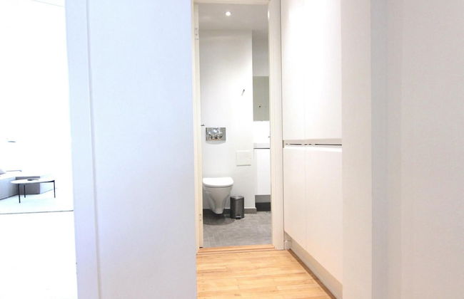 Great 2-bed w Balcony - Foto 8