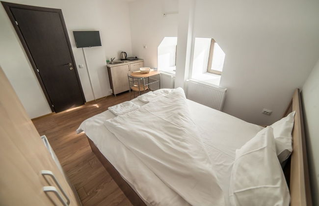 Citadel Aparthotel - Photo 4