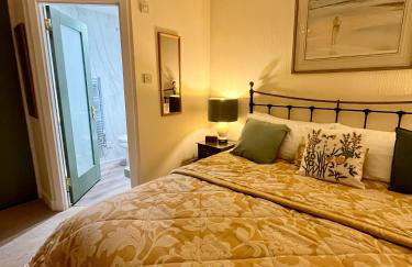 Beach Front Apt 2 Bedrooms 2 Bathrooms St Andrews - Photo 26
