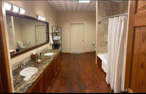 The Loft at Bite Me BBQ - Foto 26