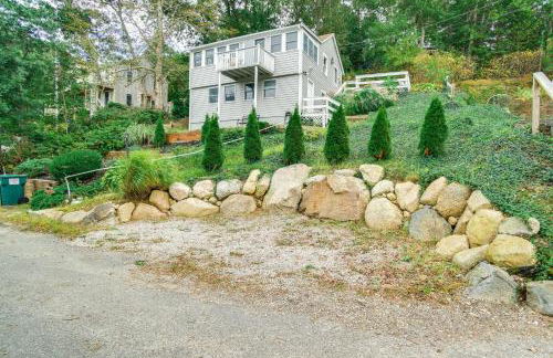 Swim and Fish On-Site! Waterfront Cape Cod Cottage - Foto 24