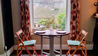 The Cabin - Great Views, Garden, Netflix, Near Town - Foto 3