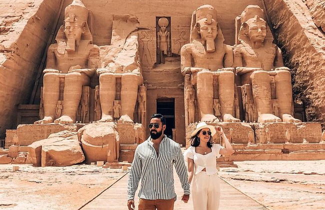 Crociera di 4 notti Luxor, Assuan, Abu Simbel, mongolfiera e tour in autobus da Hurghada - Foto 49