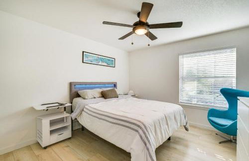 BBQ Ready Retreat with Pool Access in Palm Harbor - Foto 17