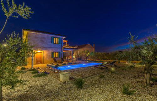 Rustic Villa Bellamare - Photo 39