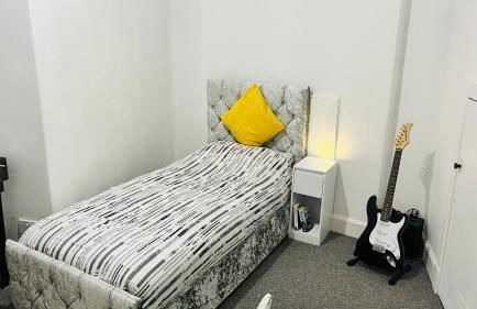 Spacious 3 Bedroom Entire Apartment Self Check in & Free Parking - Photo 68