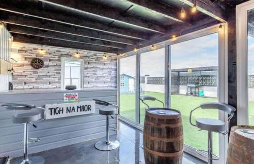 Tigh Na Mhor , Hot Tub , Games Room , 5 Bedroom ,Sleeps 13 , Large Villa - Photo 8