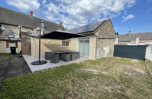 Maison plain-pied 3 ch avec sdb privatives, cour et jardin, proche Blois et châteaux de la Loire - FR-1-491-424 - Foto 23