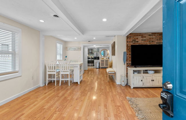 King St. Cottage - Photo 15