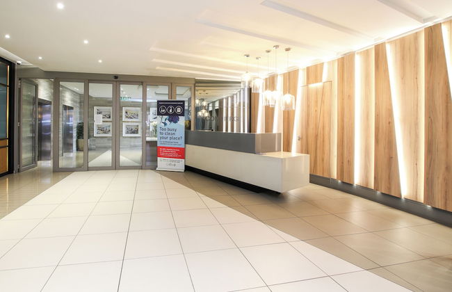 Sandton Smart Apartment Thirty-One - Photo 17