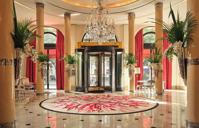 Hôtel Plaza Athénée - Dorchester Collection - Foto 3