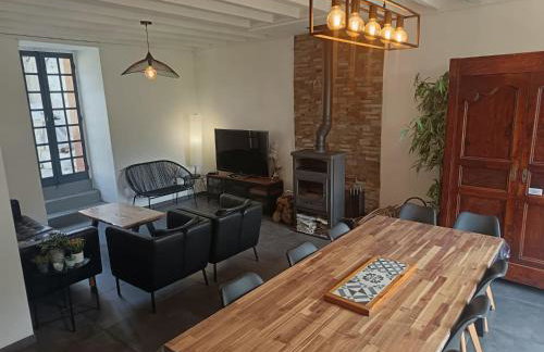 Grand gîte au coeur d'un charmant village - Foto 4