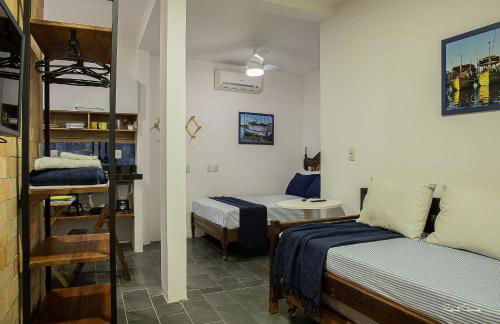 APART STUDIOS PONTAL - Aeroporto a 300 m - Praia 1,5 Km - Centro 2,5 Km - Cozinha Privativa - Mercado GBARBOSA e Padaria 450 m - Próx diversos Comércios a pé - Ar condic - Studios de 15 a 38 m2 Bem Equipados e Funcionais - Ideal Turismo e Trabalho - Foto 118