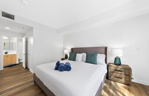 The Turquoise Lounge - Chic 2BR Beach view Pool, Sauna - Foto 42