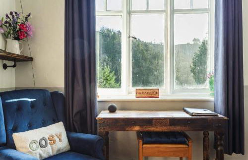 Cosy Matlock Cottage with Valley Views - Foto 10