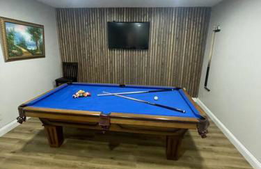 Quiet Private House w Hot Tub/Fire pit/Games - Foto 28