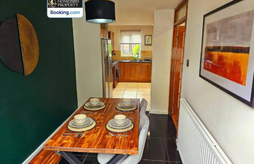 2 Large Bedroom House By Homebird Property Management Short Lets & Serviced Accommodation Leeds With Private Parking & Garden - Foto 20