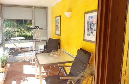 Fewo 7 im Fischerhaus Wintergarten und Terrasse mit Strandkorb - Foto 11