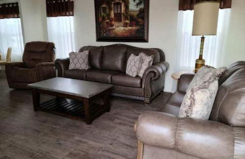 The Villa - Amazingly Comfortable King Beds - Foto 10