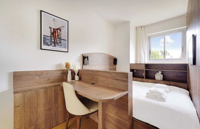 Exclusive Apt w/ Rooftop -2bd/4p Porte D'auteuil - Photo 3