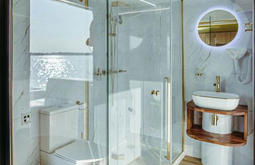 Hausboot mit Traumlage in Lübeck-Travemünde - Foto 29