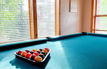 The Carriage House Walk to River Lake In Town - Foto 78