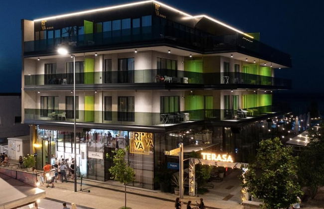 RIVA Mamaia Aparthotel - Photo 63