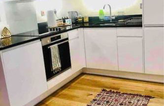 BeeStay - Cosy 1 bed flat in the heart of Cheadle Hulme - Photo 24