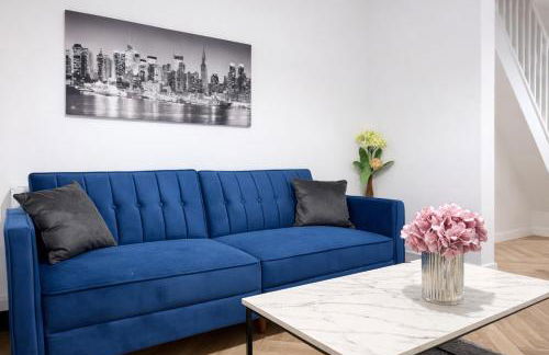 Wombwell Terrace Perfect for Family or Group Getaway - Foto 1