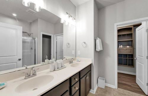 Peaceful 3BR near soccer park - Foto 16