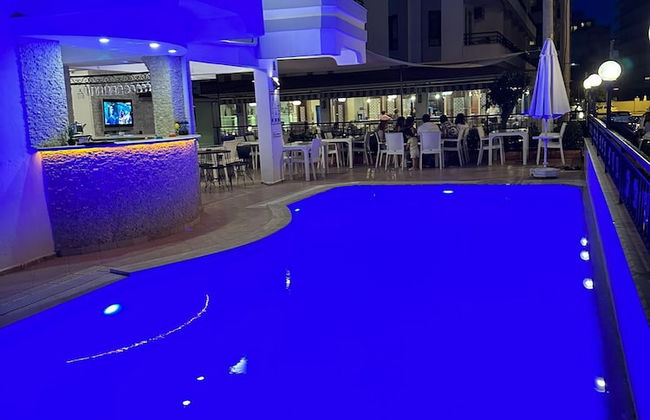 TWİNS APART - Foto 11