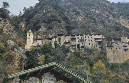 Maison dans village Tibétain - arrière pays nicois - Foto 14