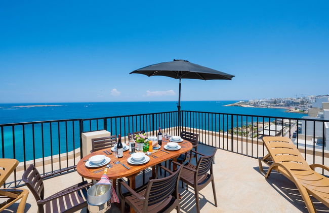 Islet Seafront Penthouse with Hot tub - Foto 47