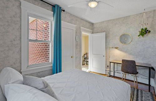 AC 6BR 2BA Quiet Retreat Central Location - Foto 39